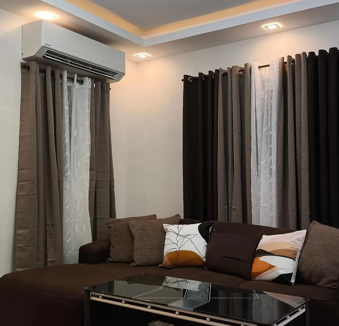Ferienhaus Villa Davao Transient House